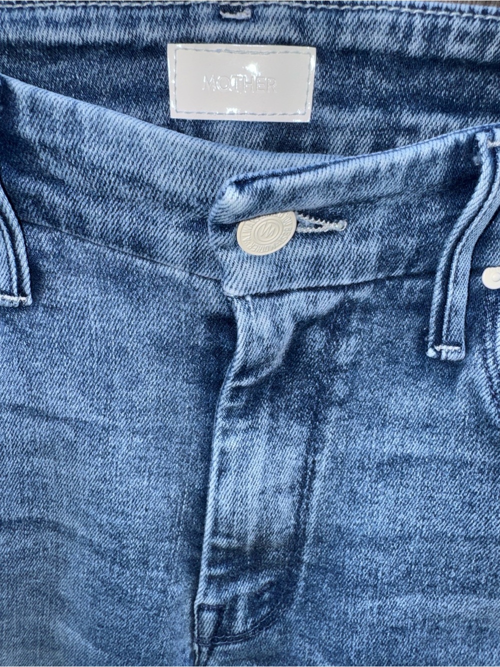 Mother Denim The Looker Ankle Jeans in Twice Shy Size 26 - Picture 11 of 13